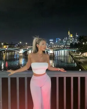 X Bellle X OnlyFans Leaked Free Thumbnail Picture - #AGC8lmwXkG
