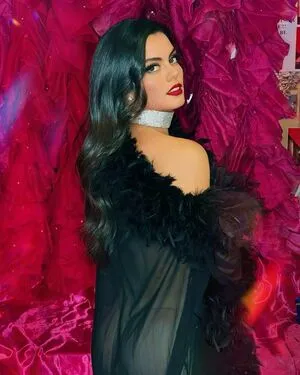 X Burlesque Cast OnlyFans Leaked Free Thumbnail Picture - #77i0c76J5w