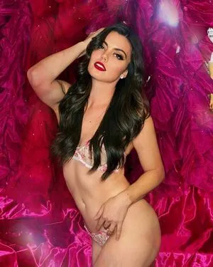 X Burlesque Cast OnlyFans Leaked Free Thumbnail Picture - #A9yIePF68m
