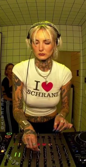 X Nikolina OnlyFans Leaked Free Thumbnail Picture - #C3eYUtNI4L