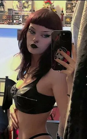 X Xdecayx X OnlyFans Leaked Free Thumbnail Picture - #AoaMvGoTB3