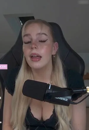 X05miaa OnlyFans Leaked Free Thumbnail Picture - #mt2b1jKzWy