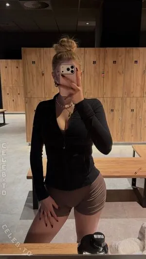 X05miaa OnlyFans Leaked Free Thumbnail Picture - #nmb09Te8GB