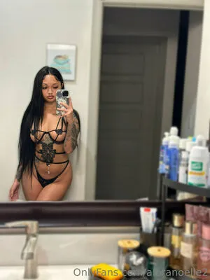 X0alora2 OnlyFans Leaked Free Thumbnail Picture - #NqgjEOzGYv