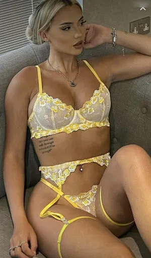 Xabbiexhallx OnlyFans Leaked Free Thumbnail Picture - #E9jndOYJ25