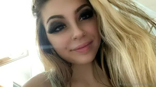 Xbrielleyx OnlyFans Leaked Free Thumbnail Picture - #7Fivt3VmQ2