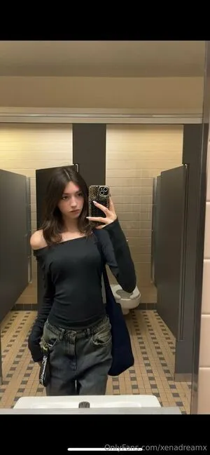 Xenadreamx OnlyFans Leaked Free Thumbnail Picture - #KhSel5Q8jH