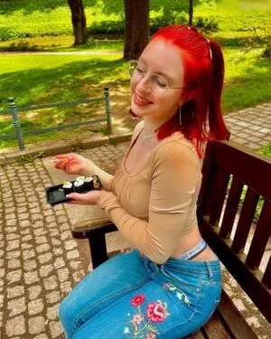 Xenia Mlr OnlyFans Leaked Free Thumbnail Picture - #gLiYrdJ0pW