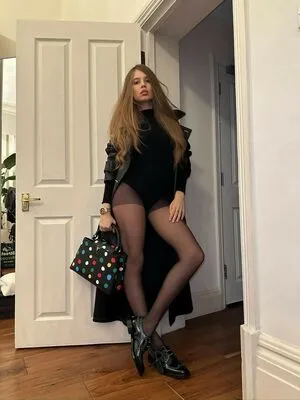 Xenia Tchoumi OnlyFans Leaked Free Thumbnail Picture - #fKVha5x5iy