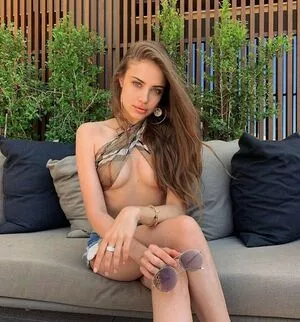 Xenia Tchoumi OnlyFans Leaked Free Thumbnail Picture - #gnLhZCpJFe