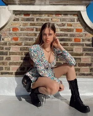 Xenia Tchoumitcheva OnlyFans Leaked Free Thumbnail Picture - #XtalYjFlRc