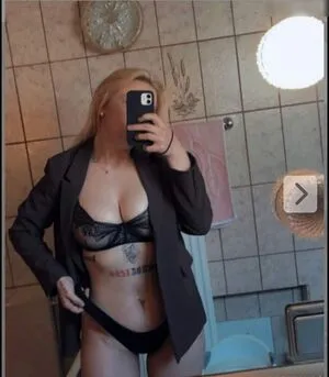 Xenia Tina Marie OnlyFans Leaked Free Thumbnail Picture - #AhT7bPXGQ3