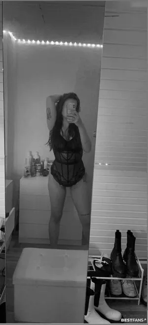 Xenia Tina Marie OnlyFans Leaked Free Thumbnail Picture - #YMAL6TiKQY