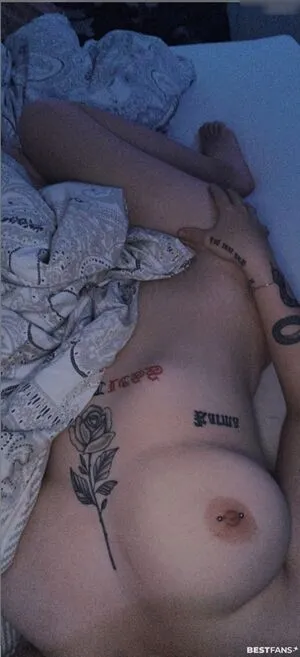 Xenia Tina Marie OnlyFans Leaked Free Thumbnail Picture - #stmaEbdaUm