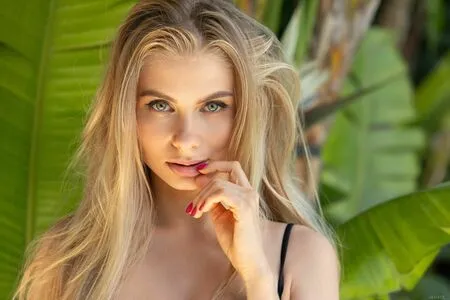 Xeniablondi OnlyFans Leaked Free Thumbnail Picture - #t466m7aGSn