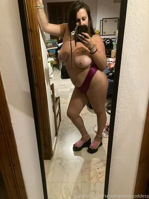 Xeniahelleincgoddess OnlyFans Leaked Free Thumbnail Picture - #SfeyI7JlTw