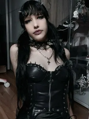 Xeniphir OnlyFans Leaked Free Thumbnail Picture - #X0CdxT3kn3