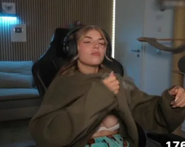 Xfibii OnlyFans Leaked Free Thumbnail Picture - #BRIdDipUSR