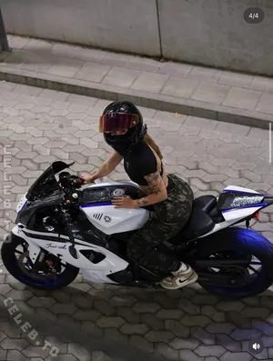 Xh Elen Ax2 Helena OnlyFans Leaked Free Thumbnail Picture - #QCvWWRVhHk