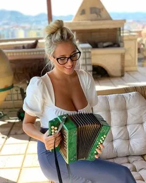 Xhulia Nio OnlyFans Leaked Free Thumbnail Picture - #YF7Bz5knf7