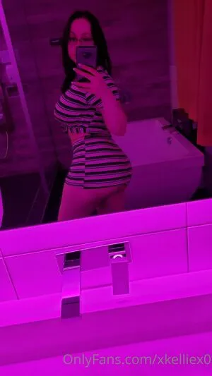 Xkelliex0 OnlyFans Leaked Free Thumbnail Picture - #fKPawANLLe