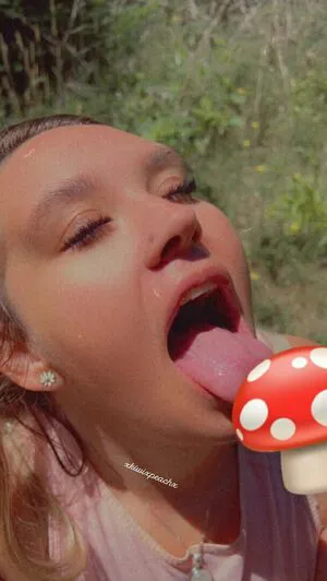 Xkiwixpeachx OnlyFans Leaked Free Thumbnail Picture - #omlfOA1WDq