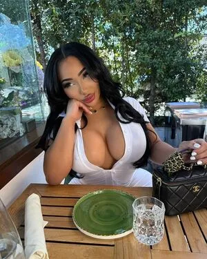 Xo Braziliana OnlyFans Leaked Free Thumbnail Picture - #9BSa8CAXgg