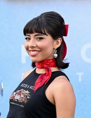 Xochitl Gomez OnlyFans Leaked Free Thumbnail Picture - #s4MCqPTdQ8