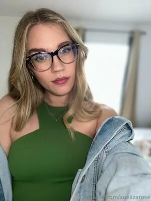 Xoelizarose OnlyFans Leaked Free Thumbnail Picture - #fJQwztbvDh