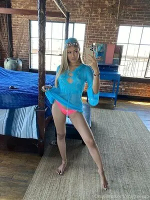 Xogizellexo OnlyFans Leaked Free Thumbnail Picture - #HsD8D4PwSg