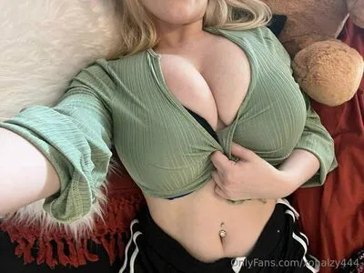 Xohalzy444 OnlyFans Leaked Free Thumbnail Picture - #NmNugdzdkv
