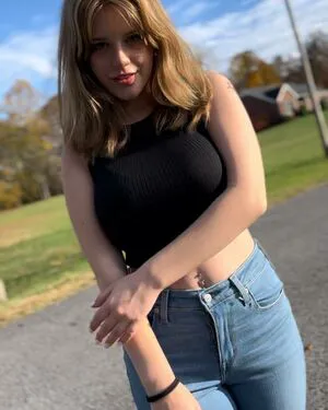 Xohalzy444 OnlyFans Leaked Free Thumbnail Picture - #jOfPyIcVRg