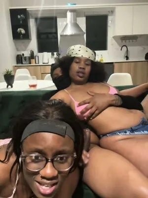 Xolimfeka OnlyFans Leaked Free Thumbnail Picture - #o5ApSUUxvl