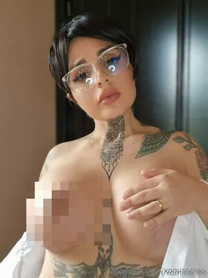 Xomisscleo OnlyFans Leaked Free Thumbnail Picture - #3RBhoWANaw