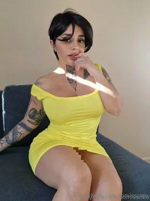 Xomisscleo OnlyFans Leaked Free Thumbnail Picture - #ivmJ5txL2m