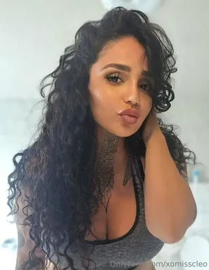 Xomisscleo OnlyFans Leaked Free Thumbnail Picture - #kNY5MM3Cn9