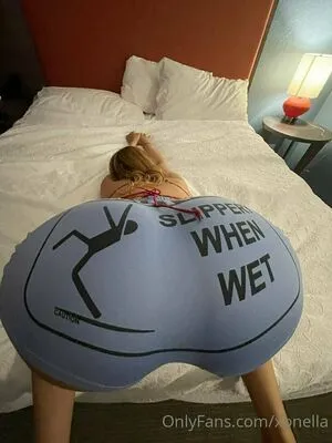 Xonella OnlyFans Leaked Free Thumbnail Picture - #OC7Y4WzaaM