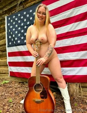 Xosecretsaraxo OnlyFans Leaked Free Thumbnail Picture - #F7dI0M0vGl