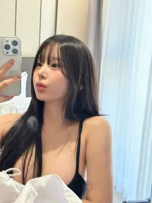 Xouuuus OnlyFans Leaked Free Thumbnail Picture - #nYdOd6enYo