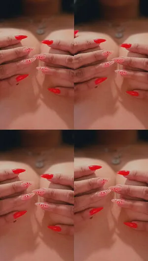 Xoxo Vx4 OnlyFans Leaked Free Thumbnail Picture - #CstImMiv2J