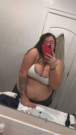 Xoxoemillyy OnlyFans Leaked Free Thumbnail Picture - #A3mBeY1K5O
