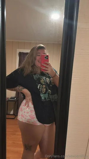Xoxoemillyy OnlyFans Leaked Free Thumbnail Picture - #Q0o3OqgR03