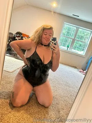 Xoxoemillyy OnlyFans Leaked Free Thumbnail Picture - #VoKqZ5qhr0