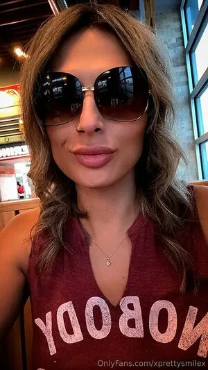 Xprettysmilex OnlyFans Leaked Free Thumbnail Picture - #layndnMXq3