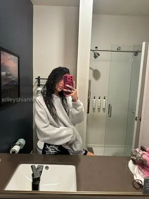 Xrileyshiannx OnlyFans Leaked Free Thumbnail Picture - #HZrih6a7Gm
