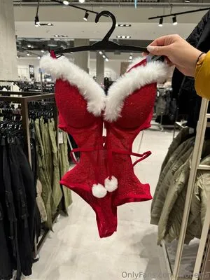 Xroberta OnlyFans Leaked Free Thumbnail Picture - #tfyzr5hu93