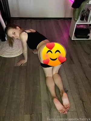Xsweetxcherryx OnlyFans Leaked Free Thumbnail Picture - #OxVzqGaAIx