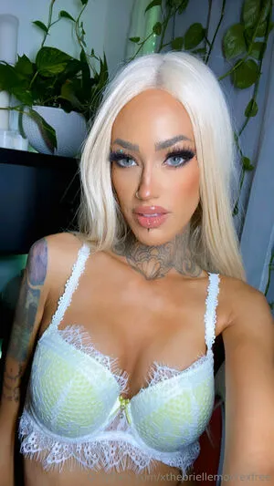 Xthebriellemoorexfree OnlyFans Leaked Free Thumbnail Picture - #i1nzJ1si4e
