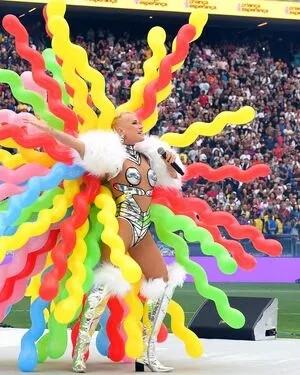 Xuxa Meneghel OnlyFans Leaked Free Thumbnail Picture - #MFAmiHkeUD