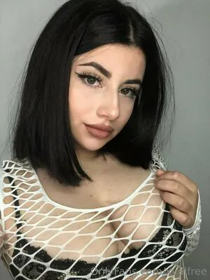 Xvalfree OnlyFans Leaked Free Thumbnail Picture - #MhJYWsjAOf